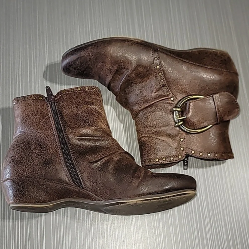 Baretraps‎ 'Sublime' Brown Faux Leather Western Buckle Booties Size 6M